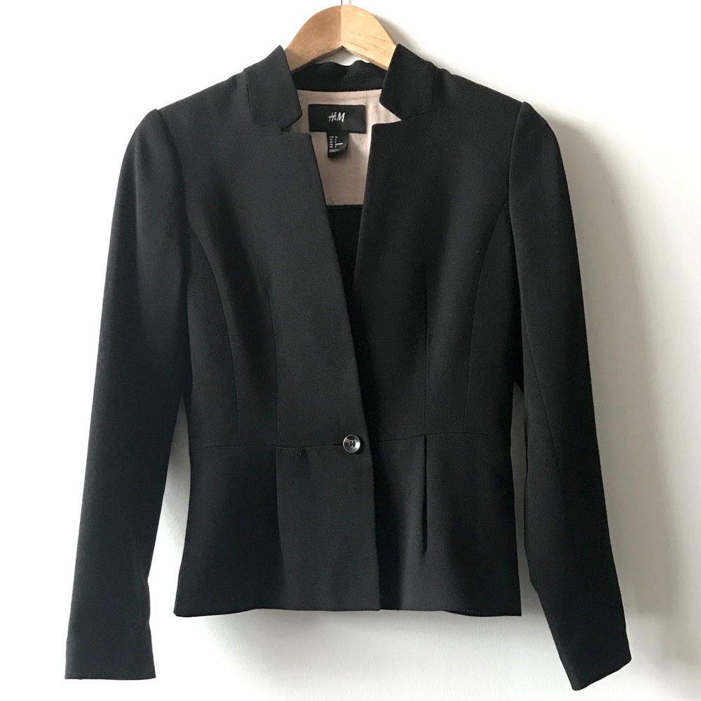 H&M Women’s Fitted Blazer 💜 2 for $25 Bundle